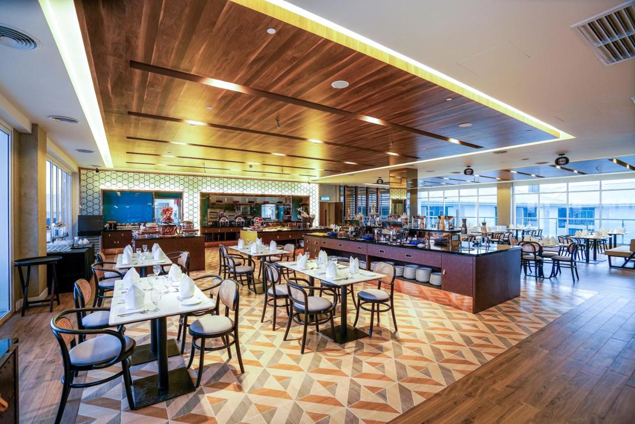 Mercure Langkawi Pantai Cenang 珍南海滩 外观 照片