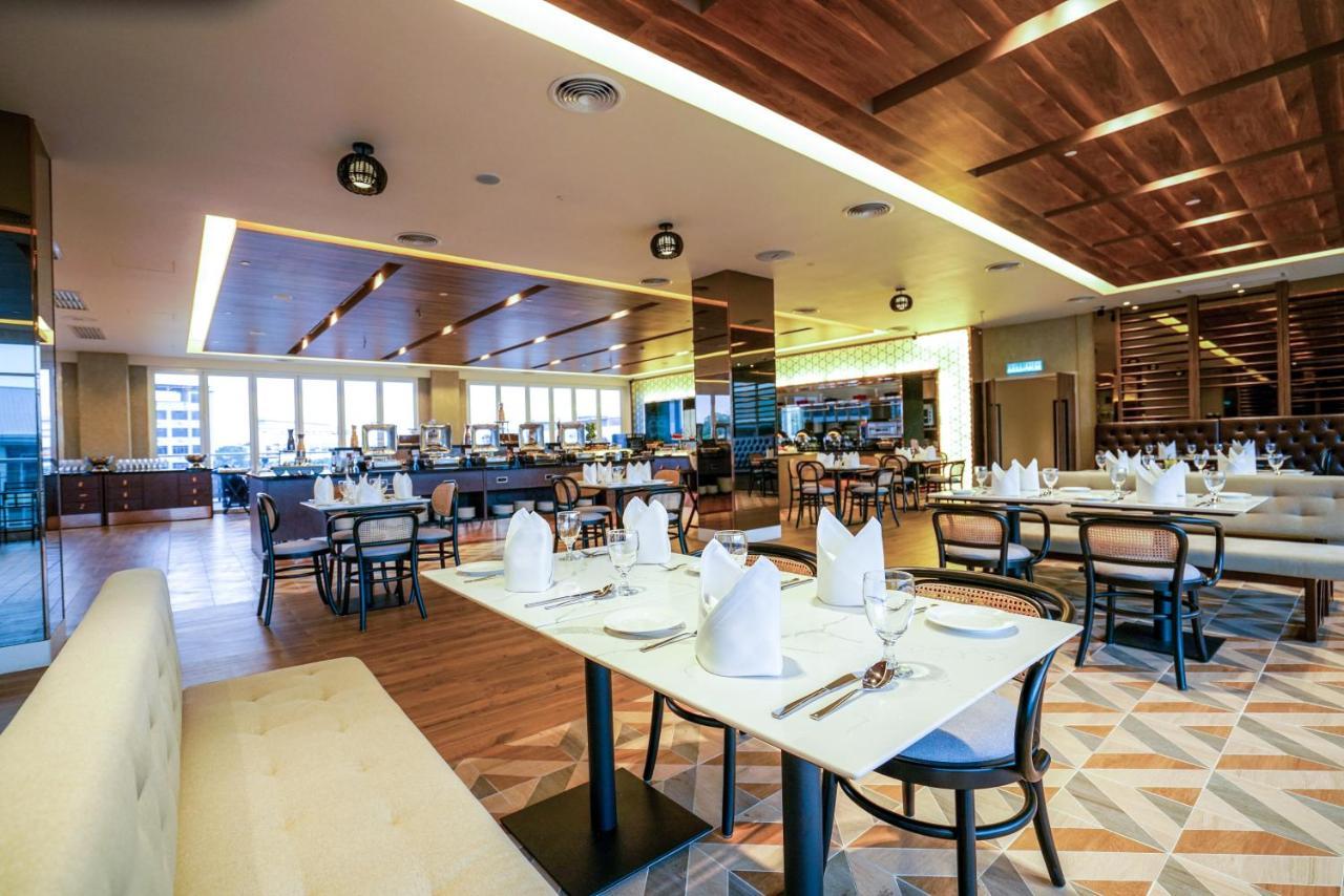 Mercure Langkawi Pantai Cenang 珍南海滩 外观 照片